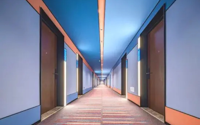 HanTing Hotel (Chengdu High-Tech Bonded Zone Longhu Shuxin Paradise Walk)