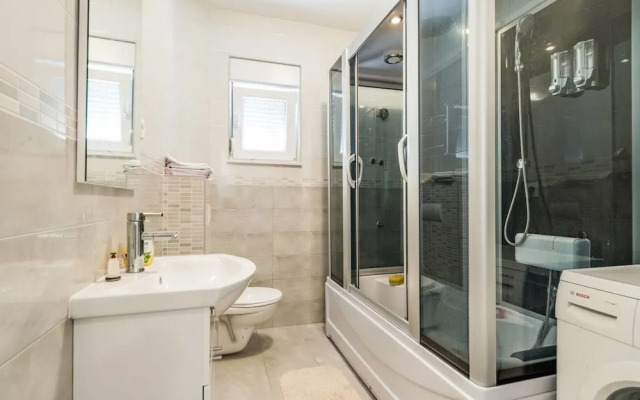Apartment Gomilica