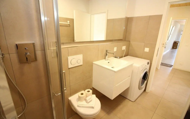 Ca' Balmelli With Shared Pool