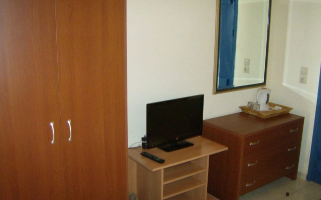 Creta Suites
