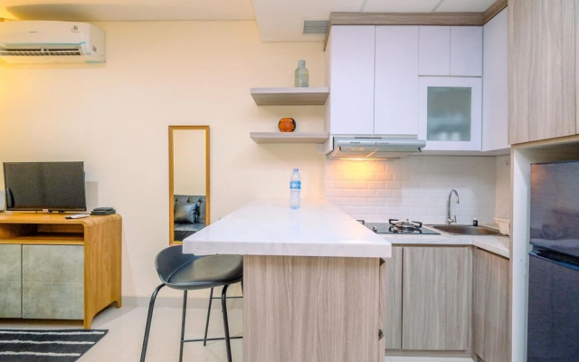 Spacious And Elegant 1Br Apartment Pejaten Park Residence