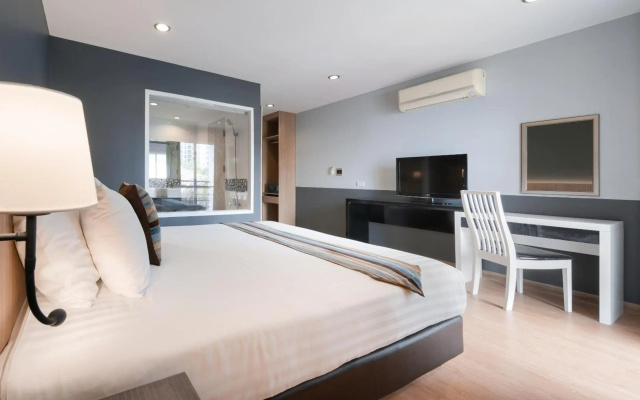 iCheck Inn Residences Sathorn