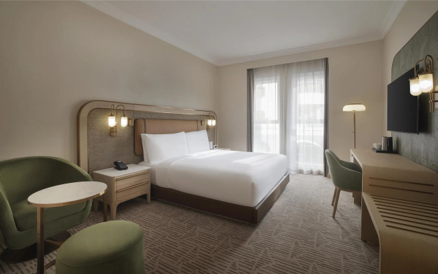 Diyar Ajwa, Tapestry Collection By Hilton