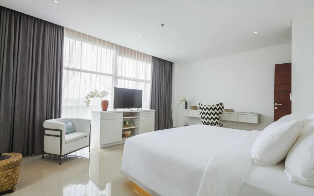 Imani Suites