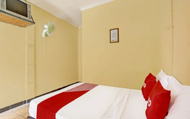 OYO 92290 Hotel Permata Sari
