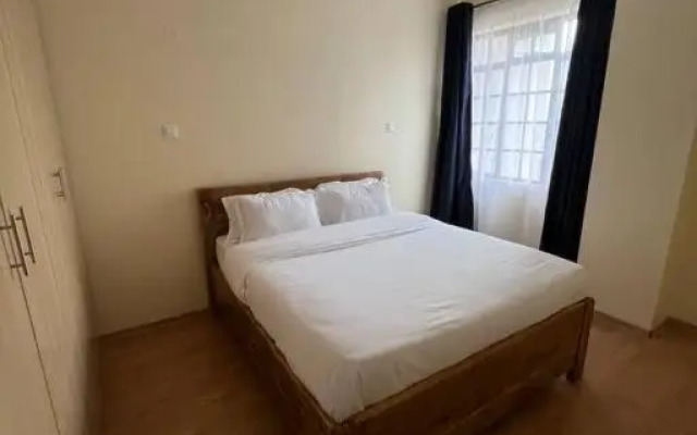 Lovely minimalist 2 bedroom serviced apartment