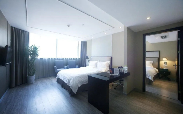 Phoenix Regalia Hotel Chunxi - Chengdu