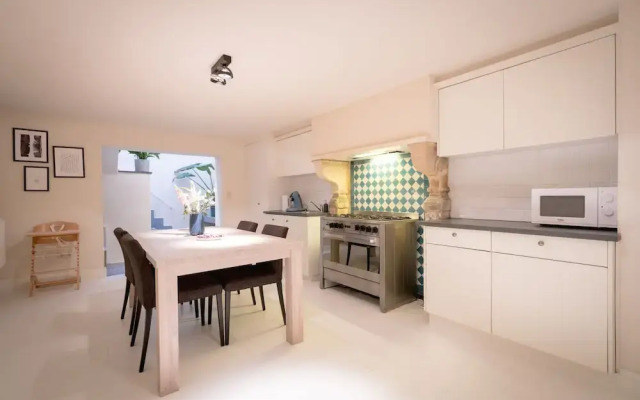 Saint Pauls Suite 1