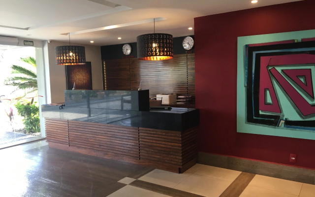 DOM Barra Hotel