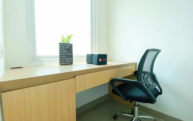Studio Furnished With Comfortable Design Apartment At B Residence
