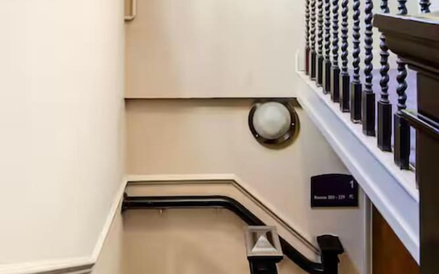 Alty Hotel
