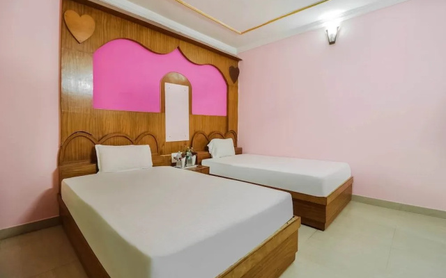 OYO 60859 Hotel C K International