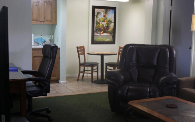 O'cairns Inn & Suites