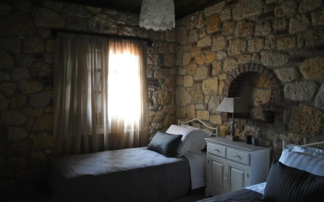 Halkidiki Luxurious Stonehouses
