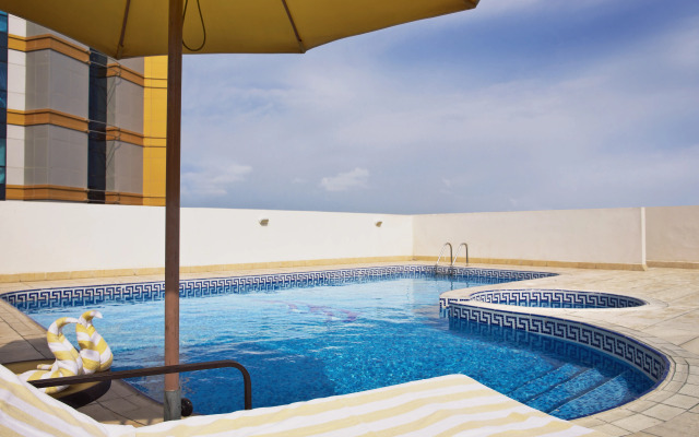 TIME Topaz Hotel Apartment