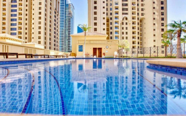 Arabian Nights Beach Hostel
