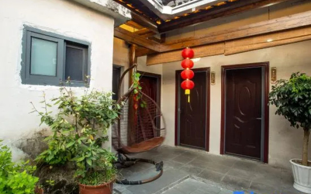 Yuxian YiLvSunshine Homestay