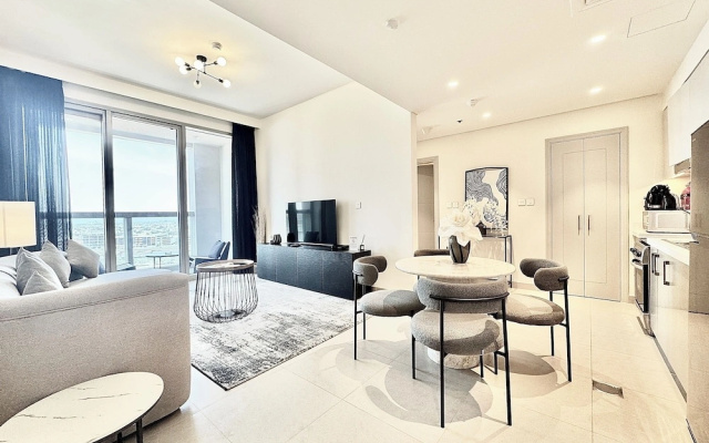 Venduras Spacious 1BR Walk to Dubai Mall