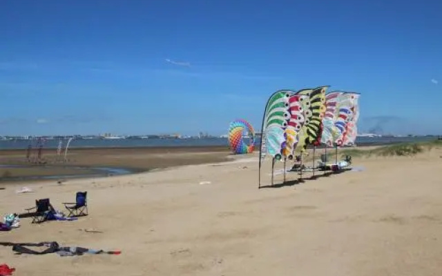 House Proche Plage Et Commerces 1