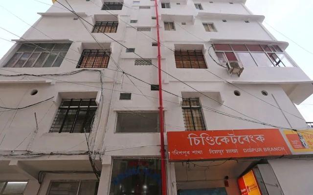OYO 9637 Hotel Upasana Palace 2