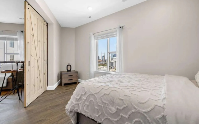 The Bel Air Suite Penthouse The Gulch