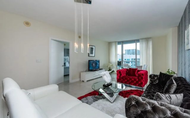 Miami Icon Penthouse by Caema
