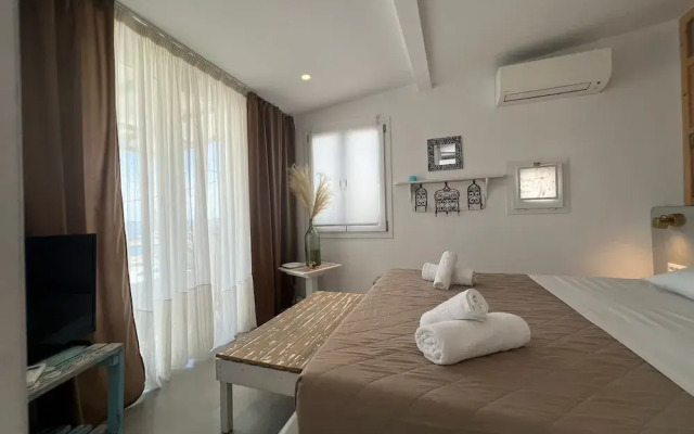Mykonos Noir Nest - Sea View Escape
