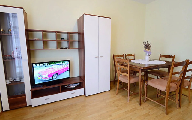 Apartment Franjo Montmorillon