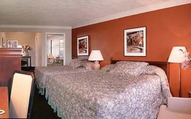 Traveller's Inn - Express