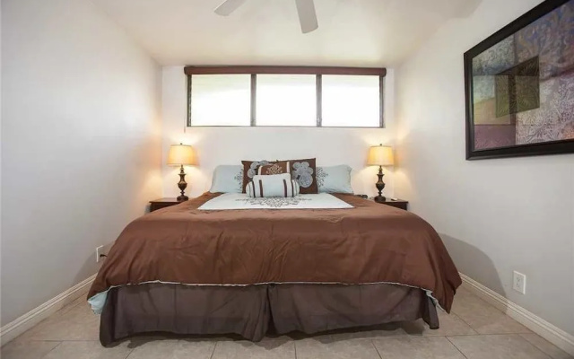 Maui Parkshore 306 - 2 Br Condo