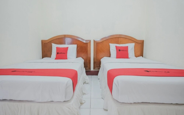 RedDoorz near Transmart Jambi