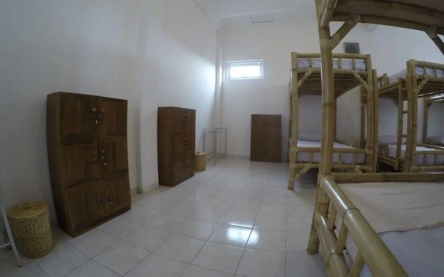 Palmyra Hostel