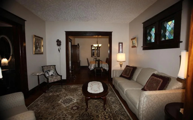 Ambiance by the Falls B&B
