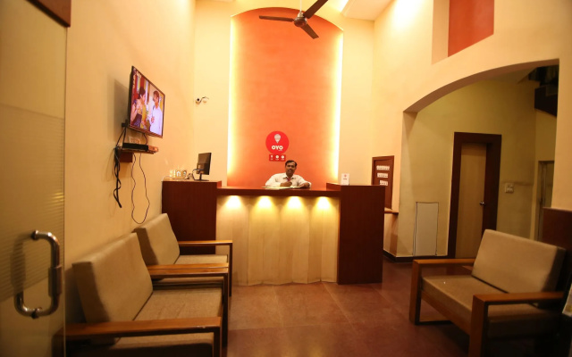 OYO 7859 Hotel Gurukripa