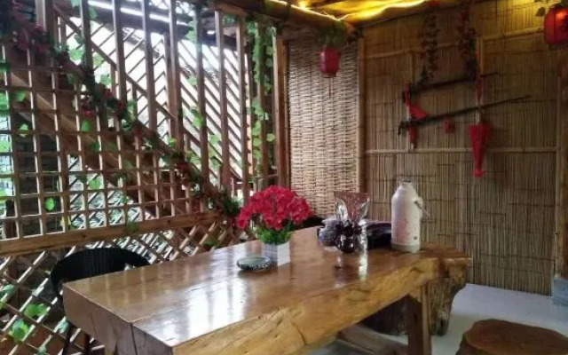 Yaoli Holiday Hotel