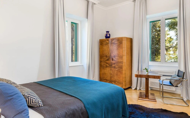 Stunning Apartment in Lovran With Wifi and 3 Bedrooms