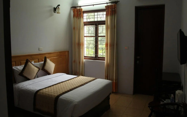 Thanh Lich Hotel