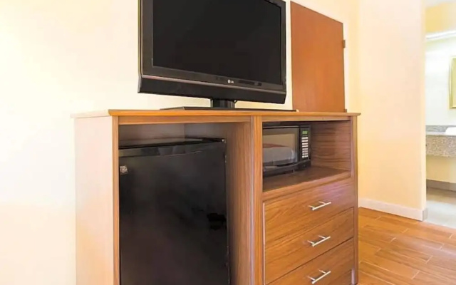 M Star Hotel Atmore