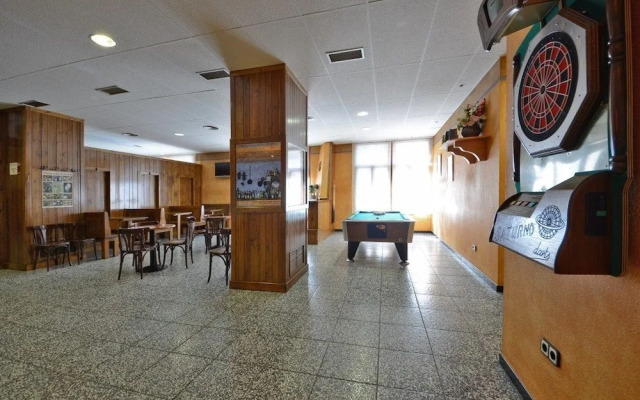 Hotel Apolo