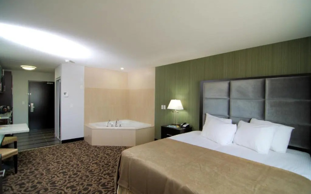 Paradise Inn and Suites - Redwater