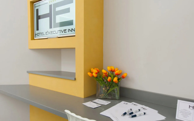 Hotel Executive Inn