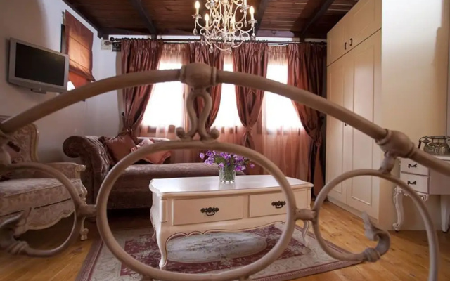 Refanidis Natural Luxury Hotel