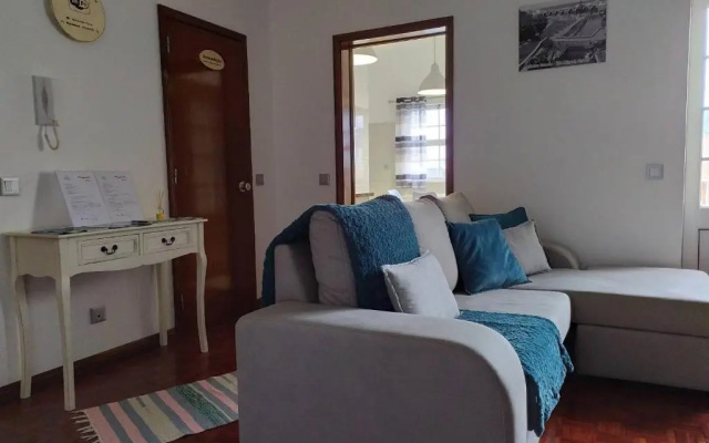 Margarida House - Stone Apartment