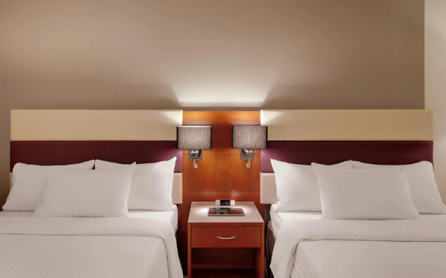 Courtyard by Marriott Zurich North