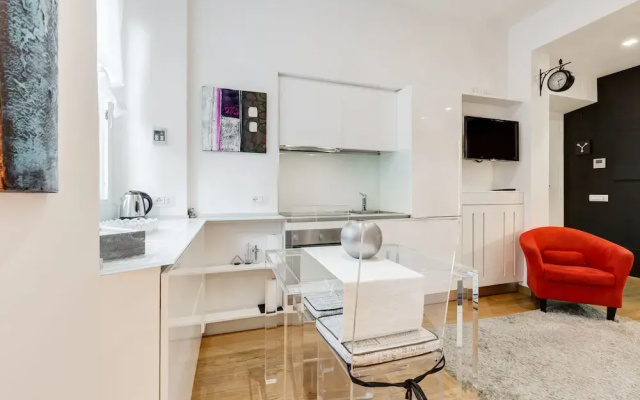 Rental In Rome Prati Suite