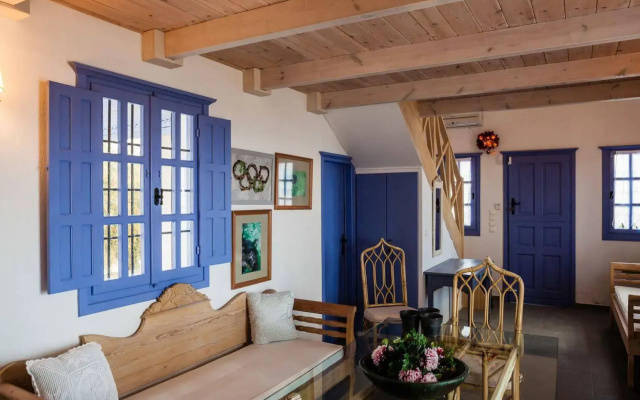Aegagros Caldera Houses