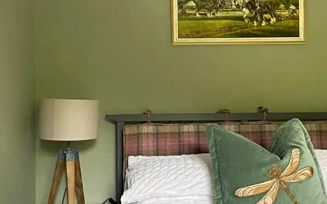Dornie Hotel