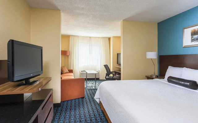 Fairfield Inn & Suites Holland