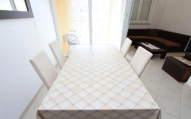 Apartment Alen
