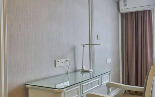 Hua Lian Business Hotel